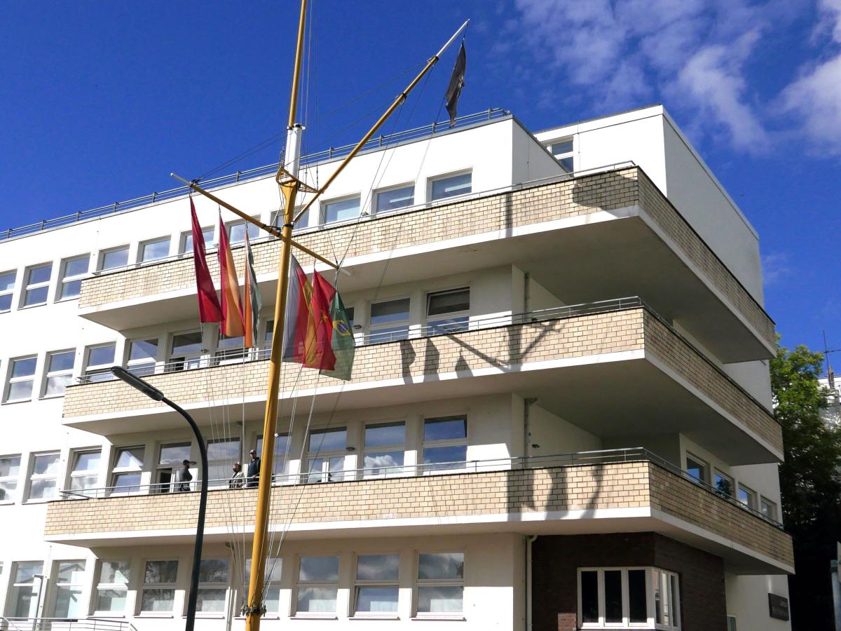 德国品牌大学汉堡历史校区建筑（2020年，非现校址），仅作院校识别。