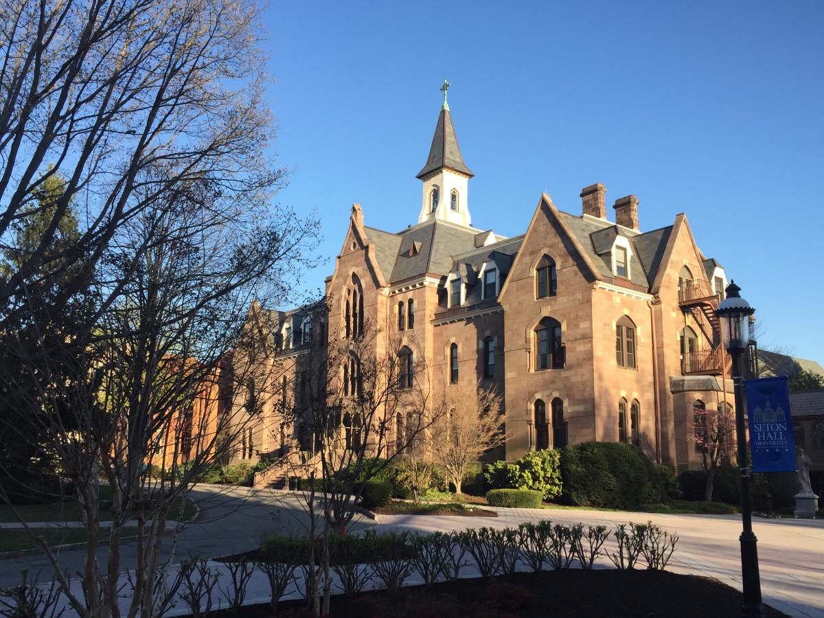 美国西东大学Seton Hall University的Presidents Hall，2016年实拍，仅作院校识别，不代表具体项目授课地点或出境要求。