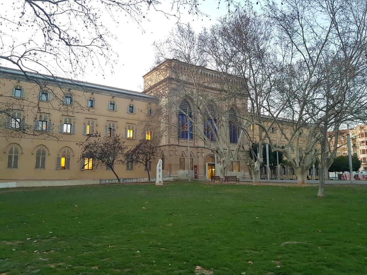 莱里达大学Rectorat及文学院建筑实景（2020年），仅作院校识别，不代表具体项目授课地点或出境要求。